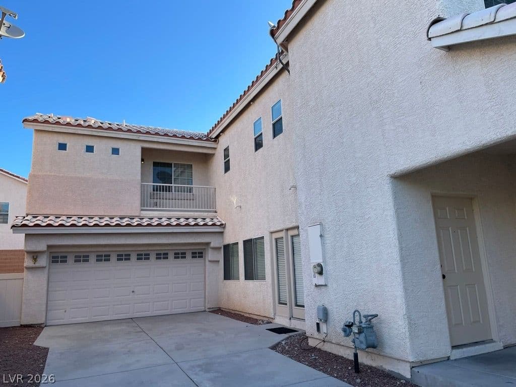 8912 Snowtrack Avenue photo 5