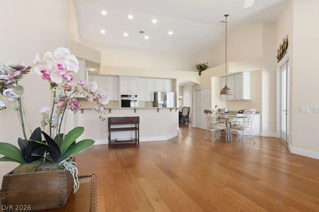 2034 Bobtail Circle photo 4