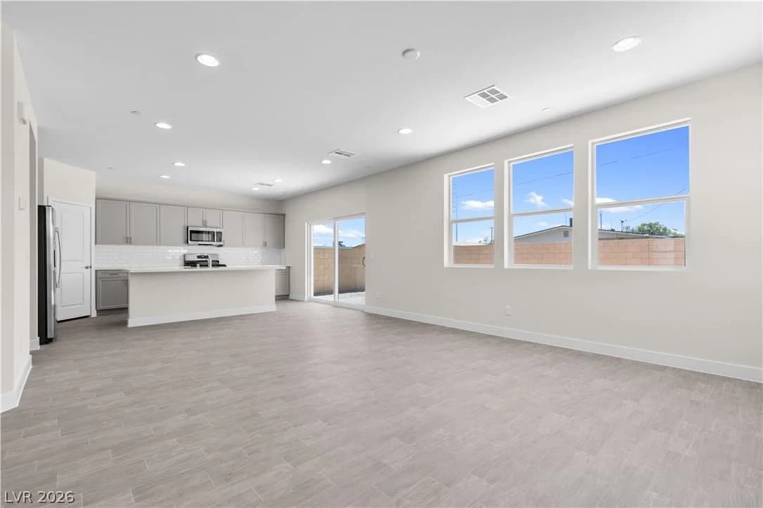 1108 Boylston Avenue photo 4
