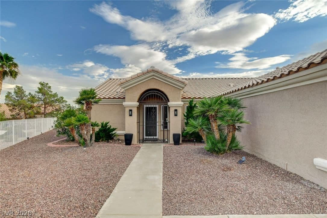 2401 Ocean Edge Court photo 5