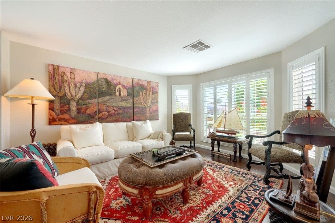 5421 Desert Paradise Drive photo 5