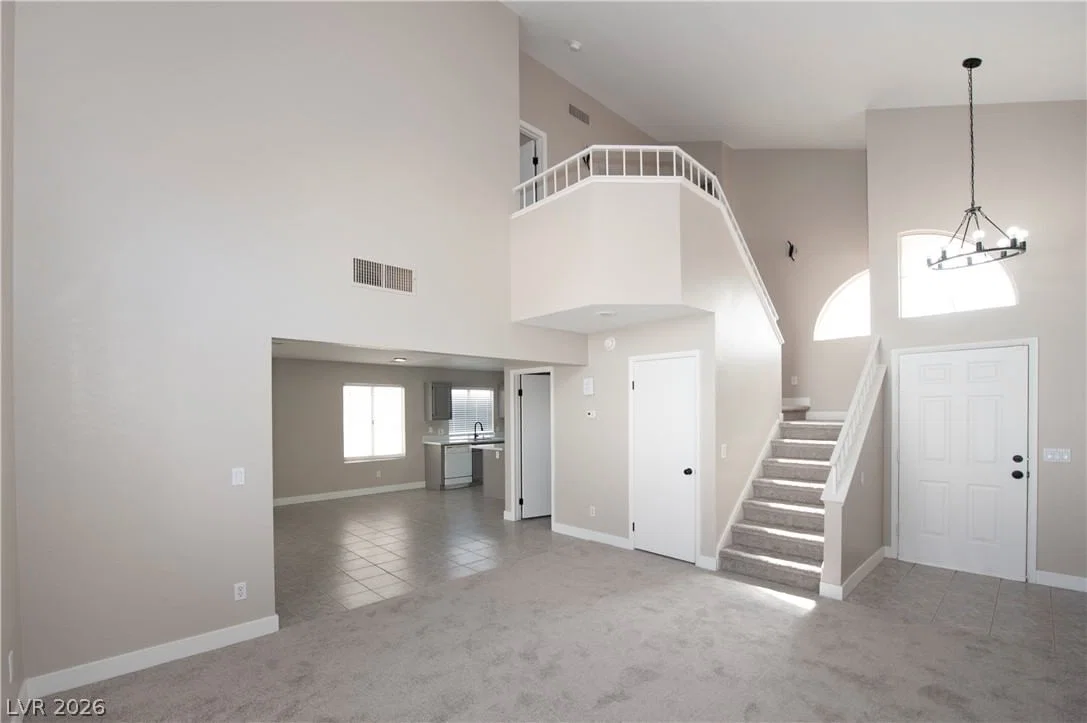 1912 Sierra Hills Way photo 4
