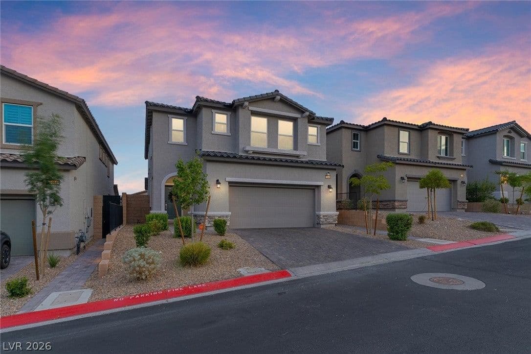 10945 Oregano Avenue photo 5
