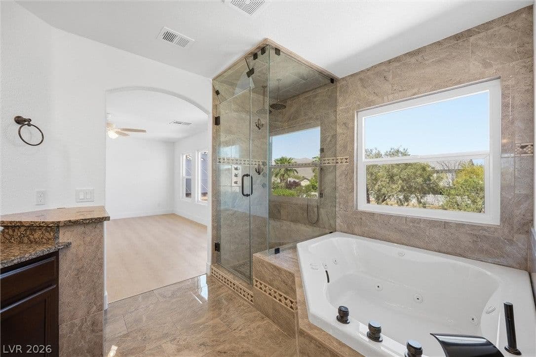 8640 Vivid Violet Avenue photo 5