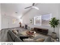 3869 Mapleview Court photo 4