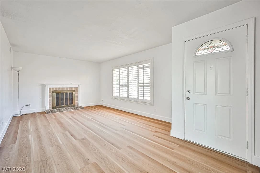 7186 Fenway Avenue photo 5