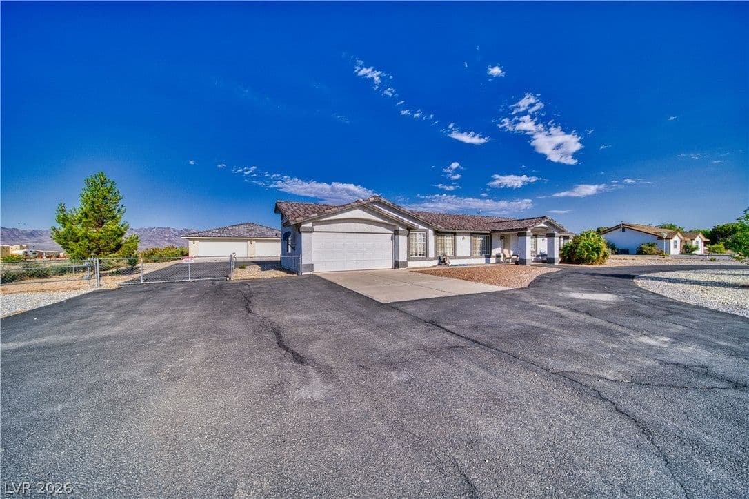 6580 Paula Drive photo 5