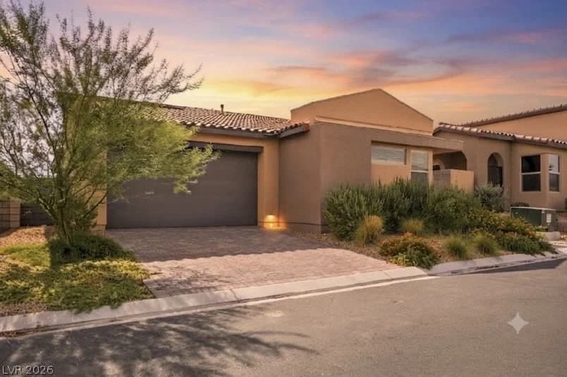 9958 Egan Valley Street photo 2