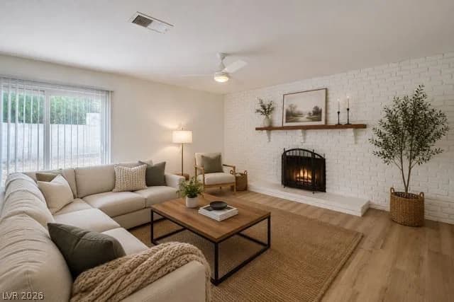 717 Palmhurst Drive photo 3