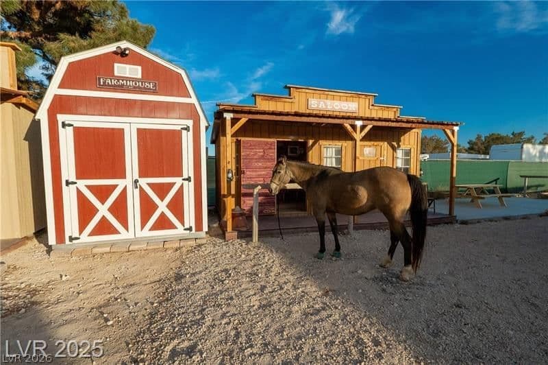5353 Dorrell Lane photo 3