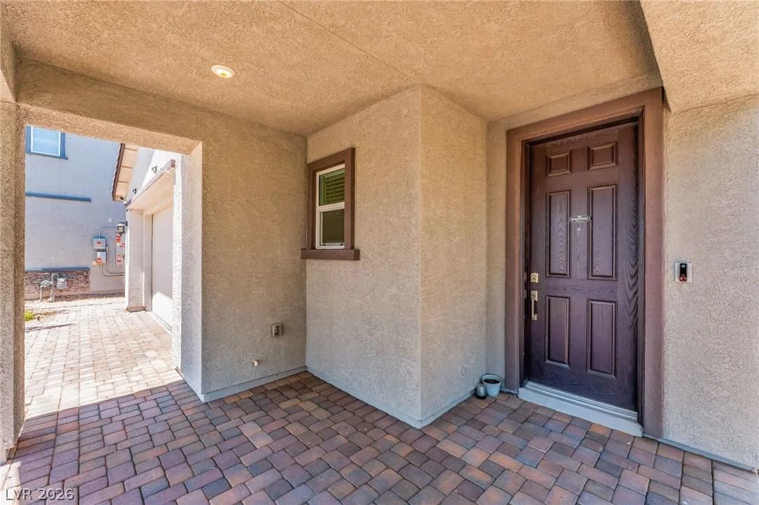 4420 Contour Bend Avenue photo 4