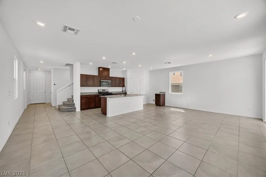 6588 Rustic Saddle Court photo 4