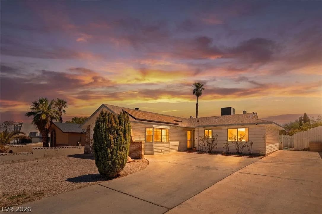 7313 Gray Street photo 2