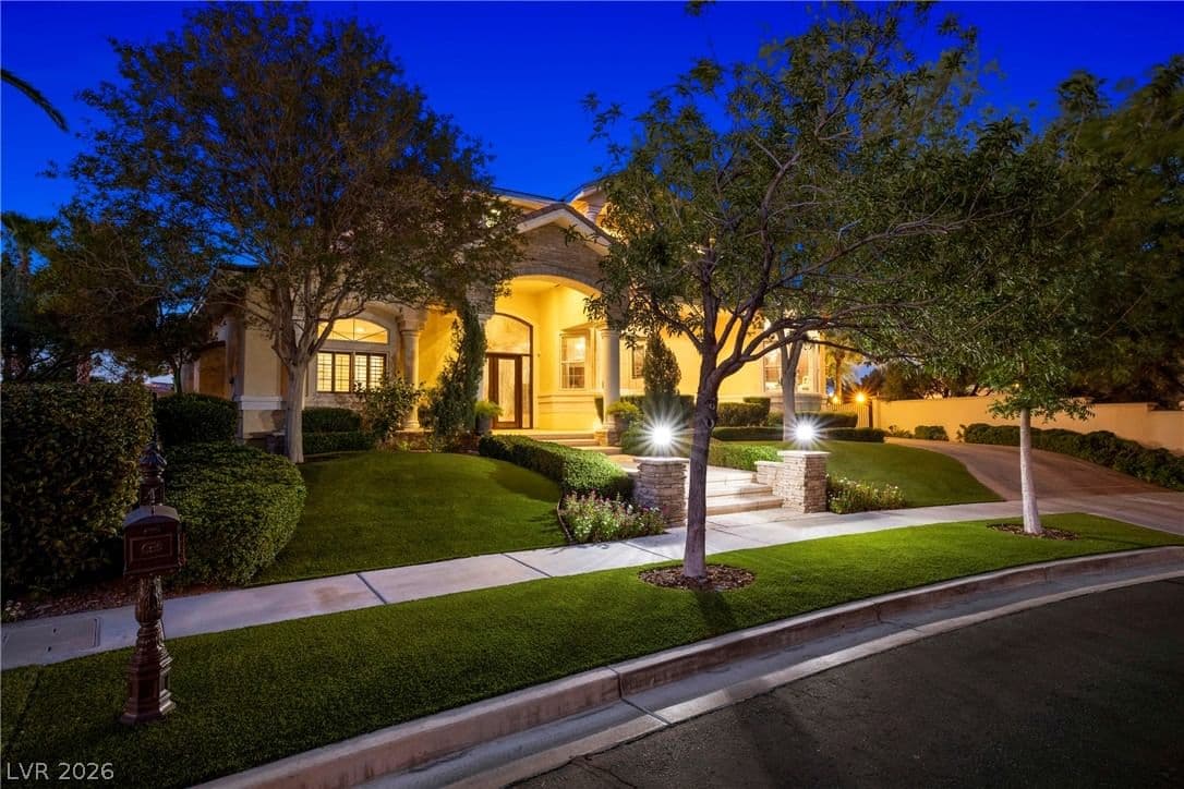 2276 Candlestick Avenue photo 4