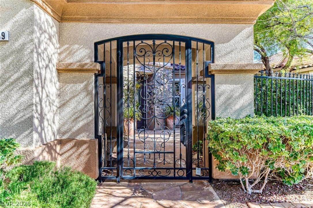 2809 Botticelli Drive photo 3