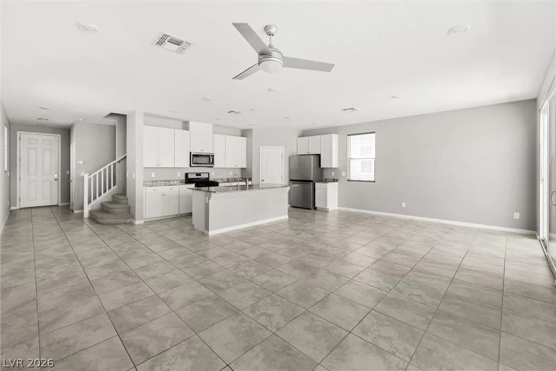 10163 Kings Amethyst Street photo 4