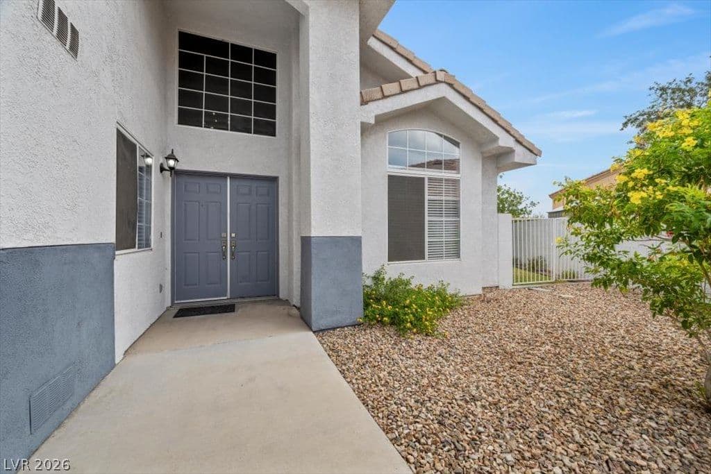 8205 Rocky Bluff Way photo 5