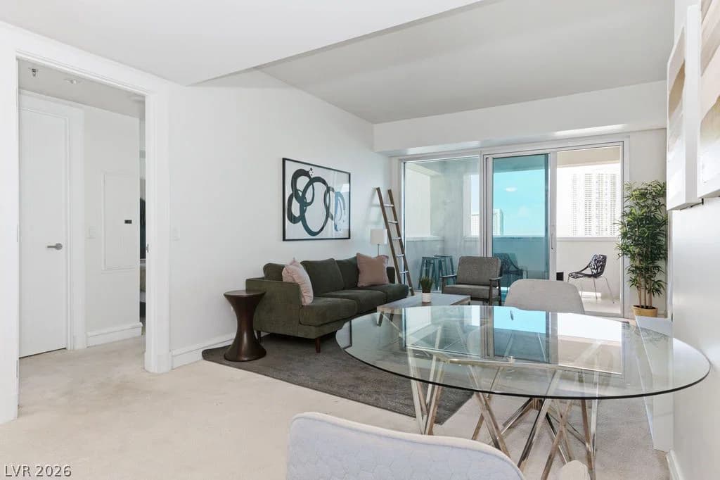 2700 Las Vegas Boulevard photo 5