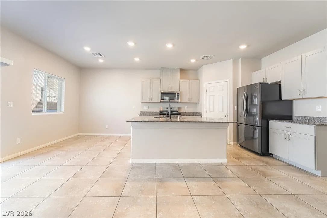 9231 Park Street photo 4