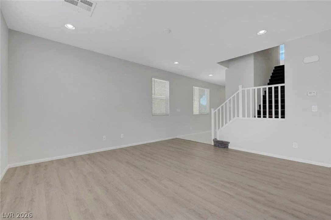 7711 Coral Cactus Court photo 4