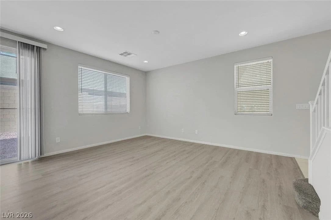7711 Coral Cactus Court photo 5