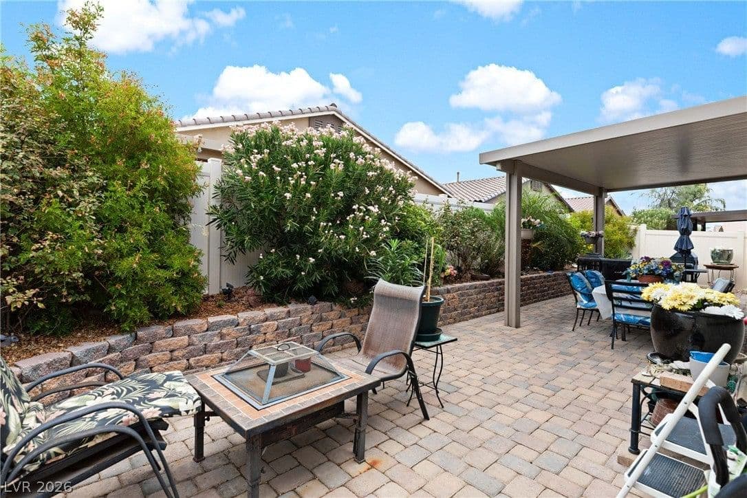 5724 Swan Bridge Street photo 4