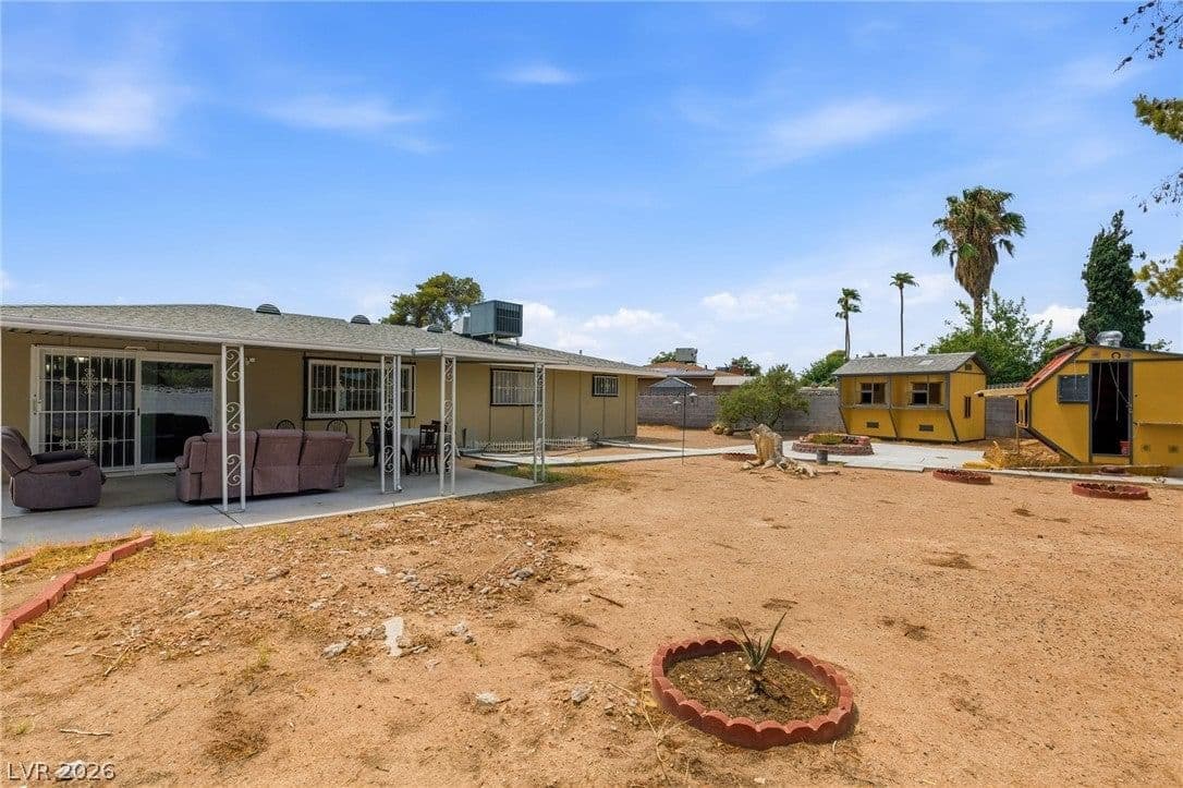 3948 Oakhill Avenue photo 5
