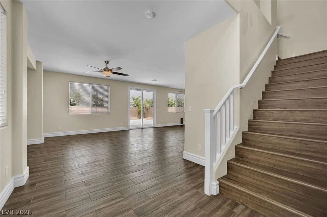 9782 Valmeyer Avenue photo 2
