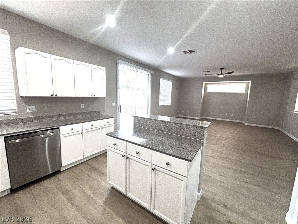 6811 ROSE MALLOW Street photo 3