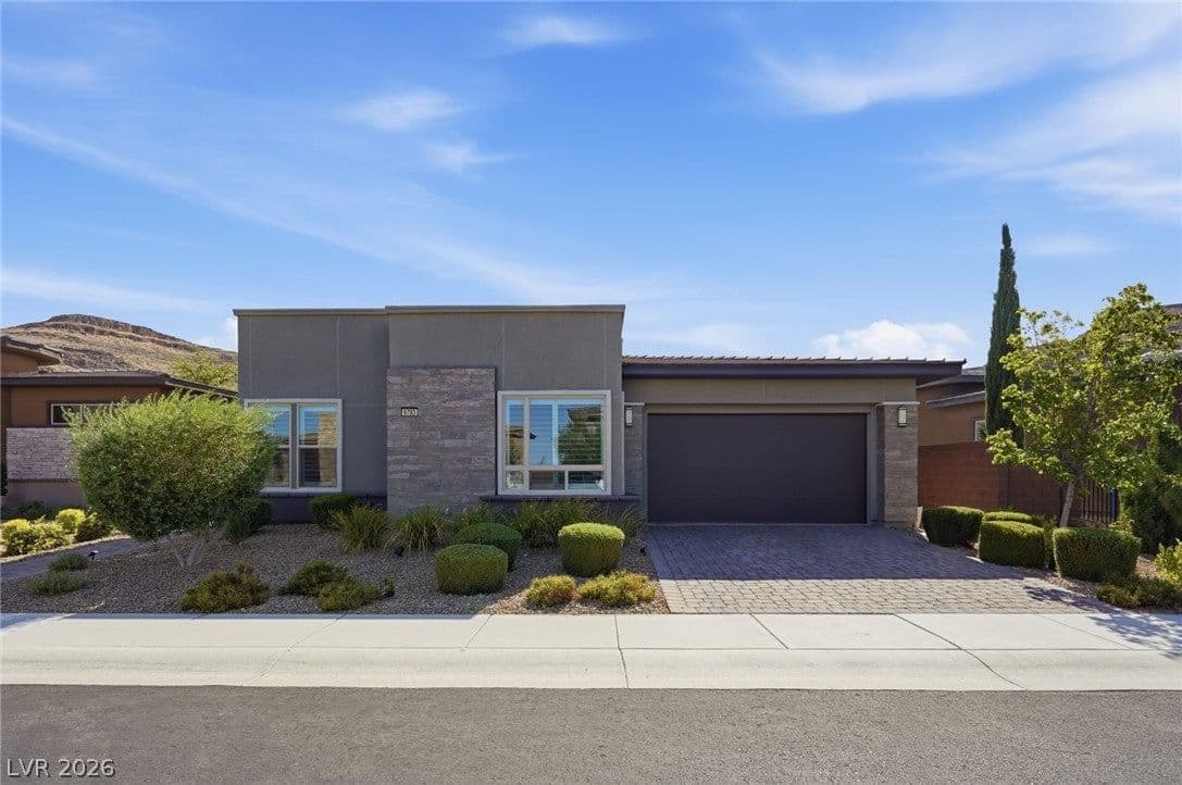 6783 Regency Valley Street photo 3