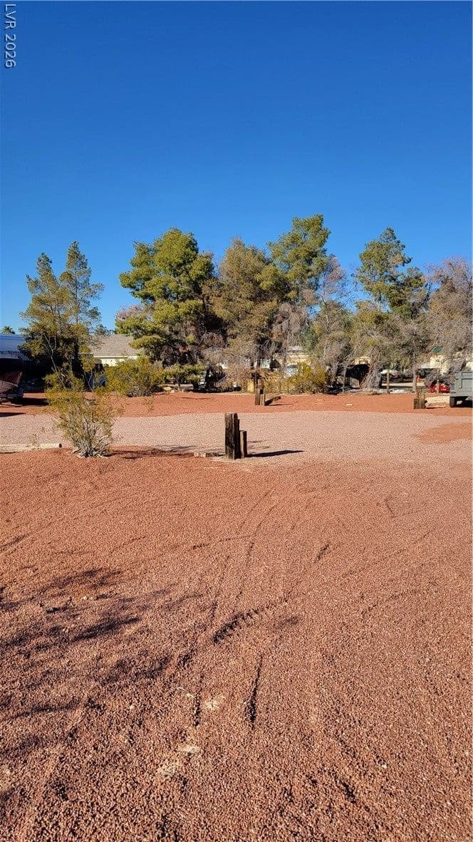 2084 Torino Avenue photo 2
