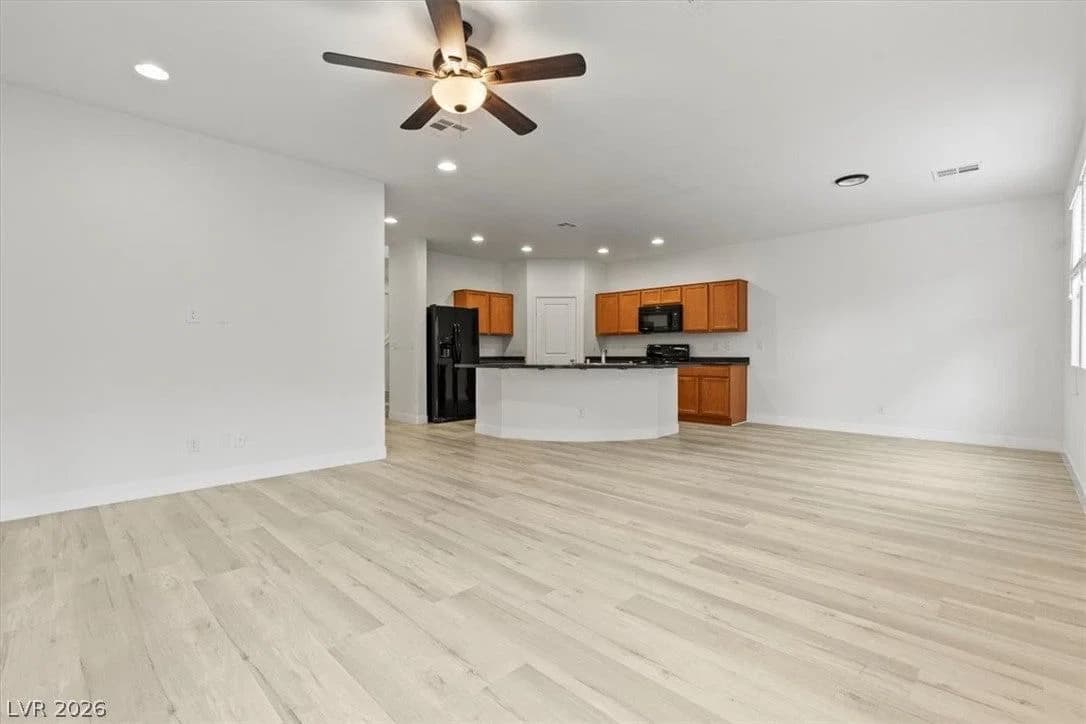 3644 Gainsville Street photo 5
