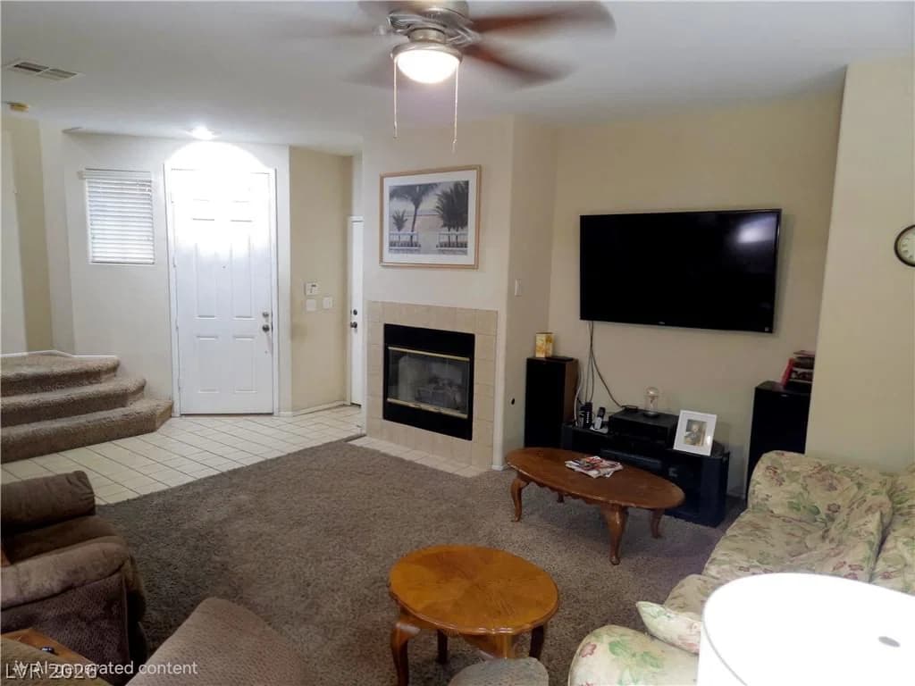 680 Newquay Court photo 5