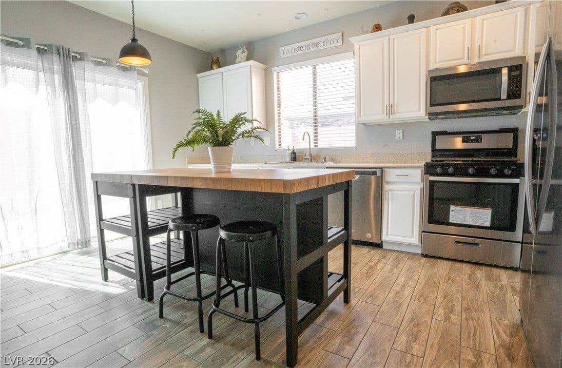 6251 Copper Light Street photo 5