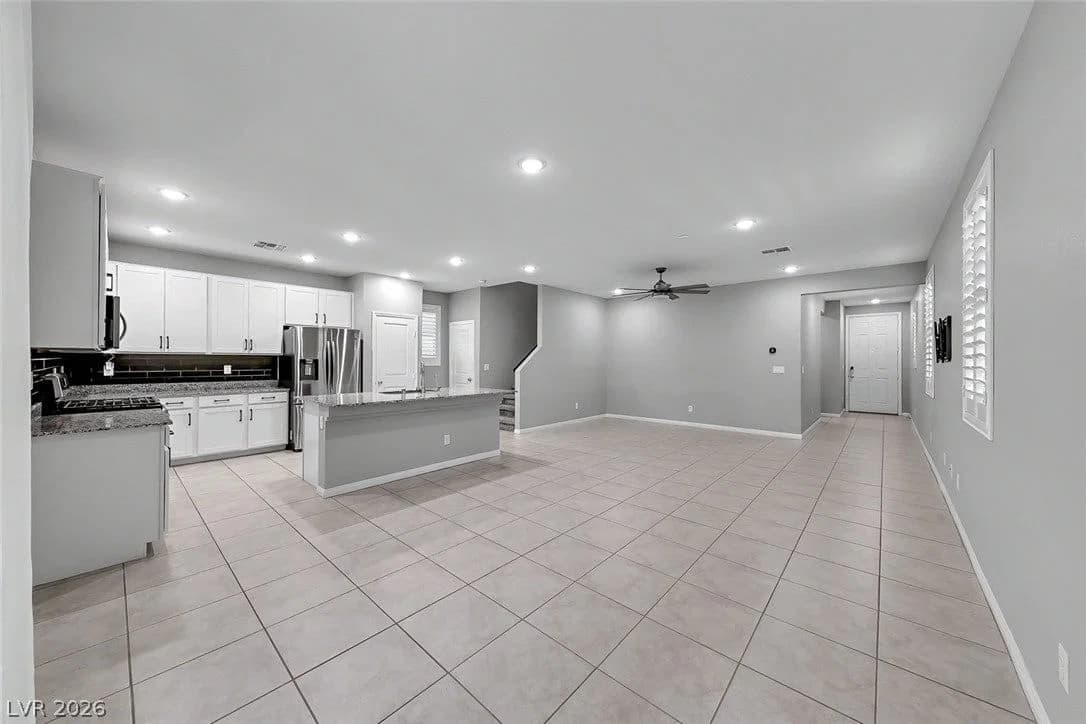 9834 Meranto Avenue photo 4