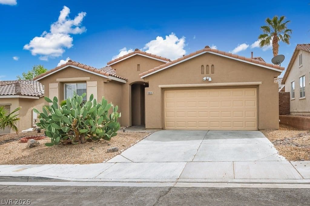 10513 Shanna Trellis Avenue photo 2