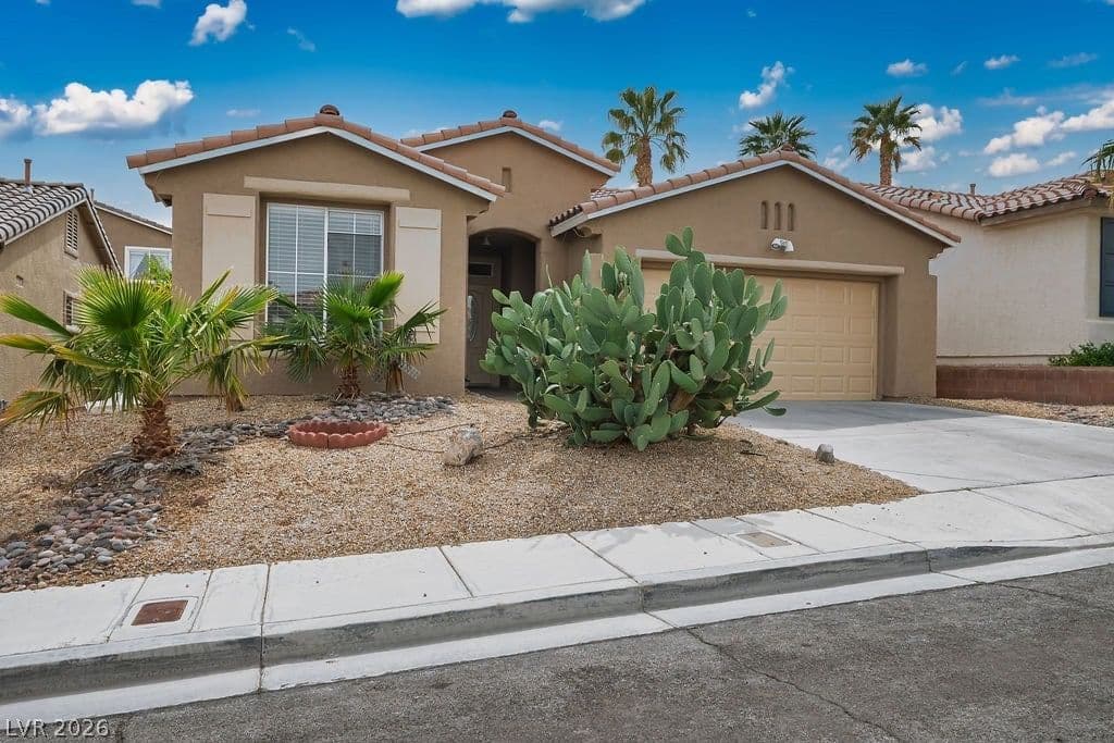 10513 Shanna Trellis Avenue photo 3