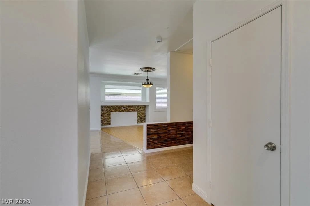 10513 Shanna Trellis Avenue photo 5