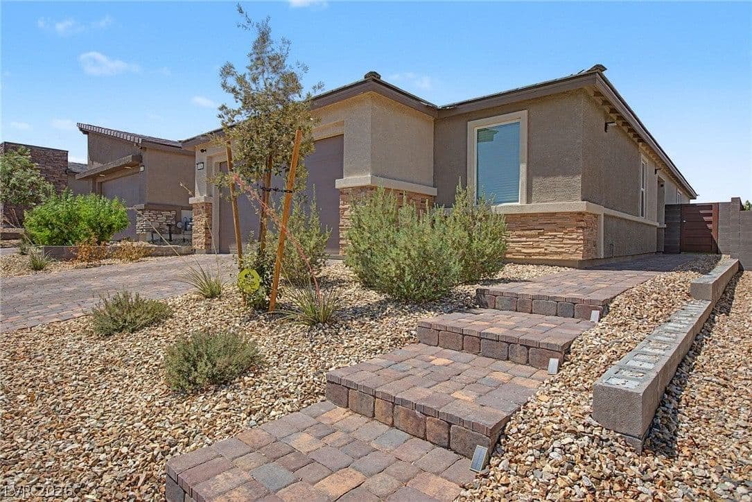 9386 Sequoia Ridge Avenue photo 3