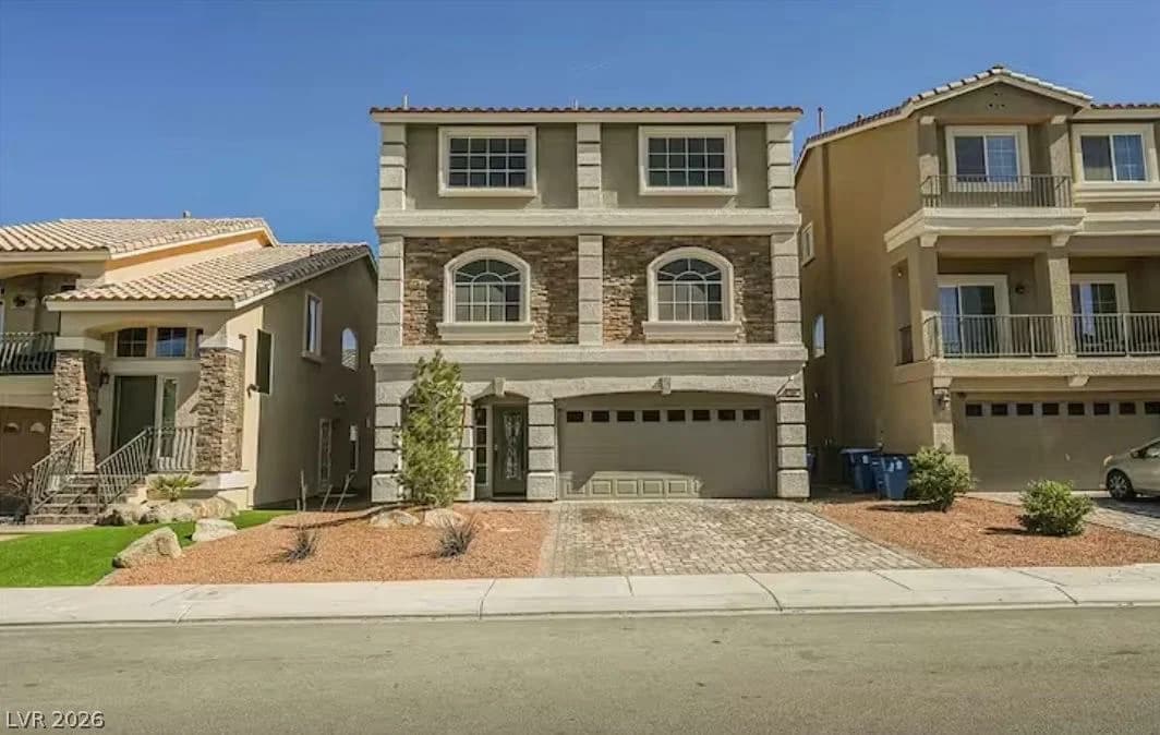 7066 Bronco Street photo 3