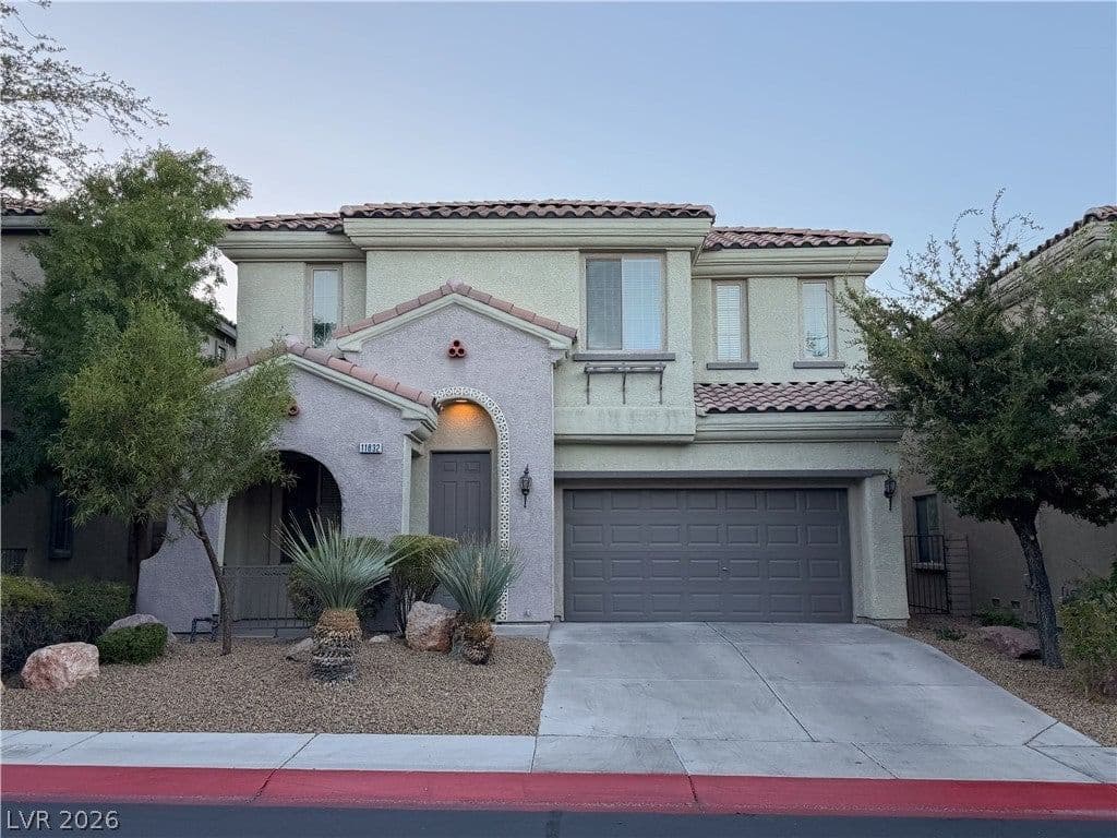 11832 Luna Del Mar Lane