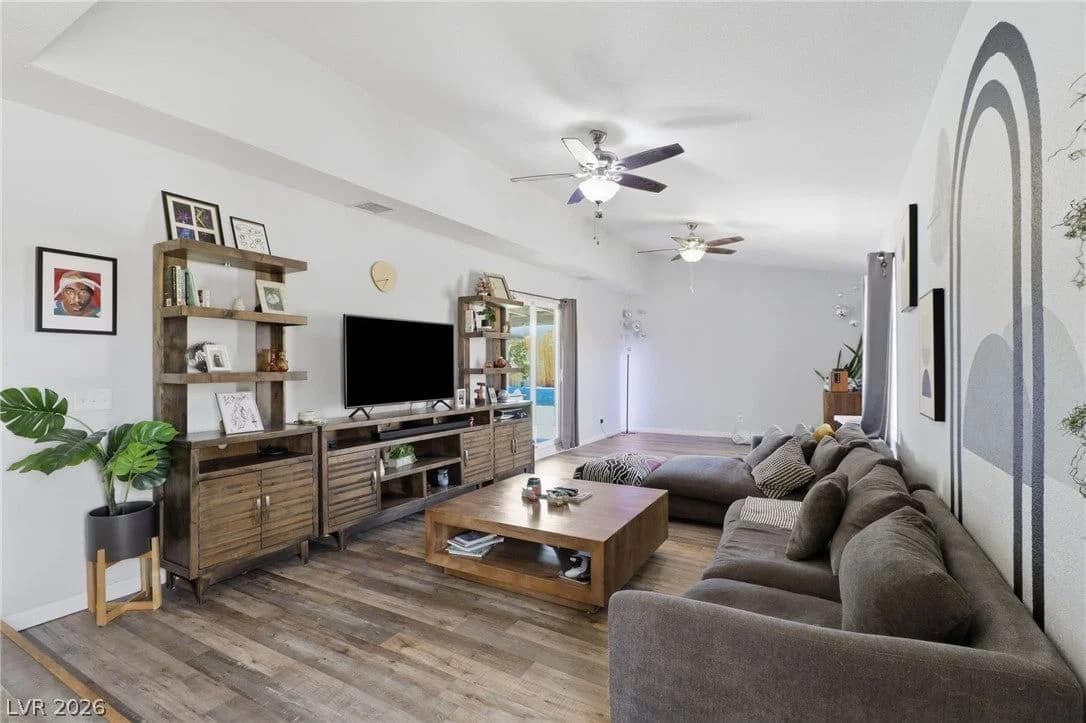 3081 Cornellia Street photo 3