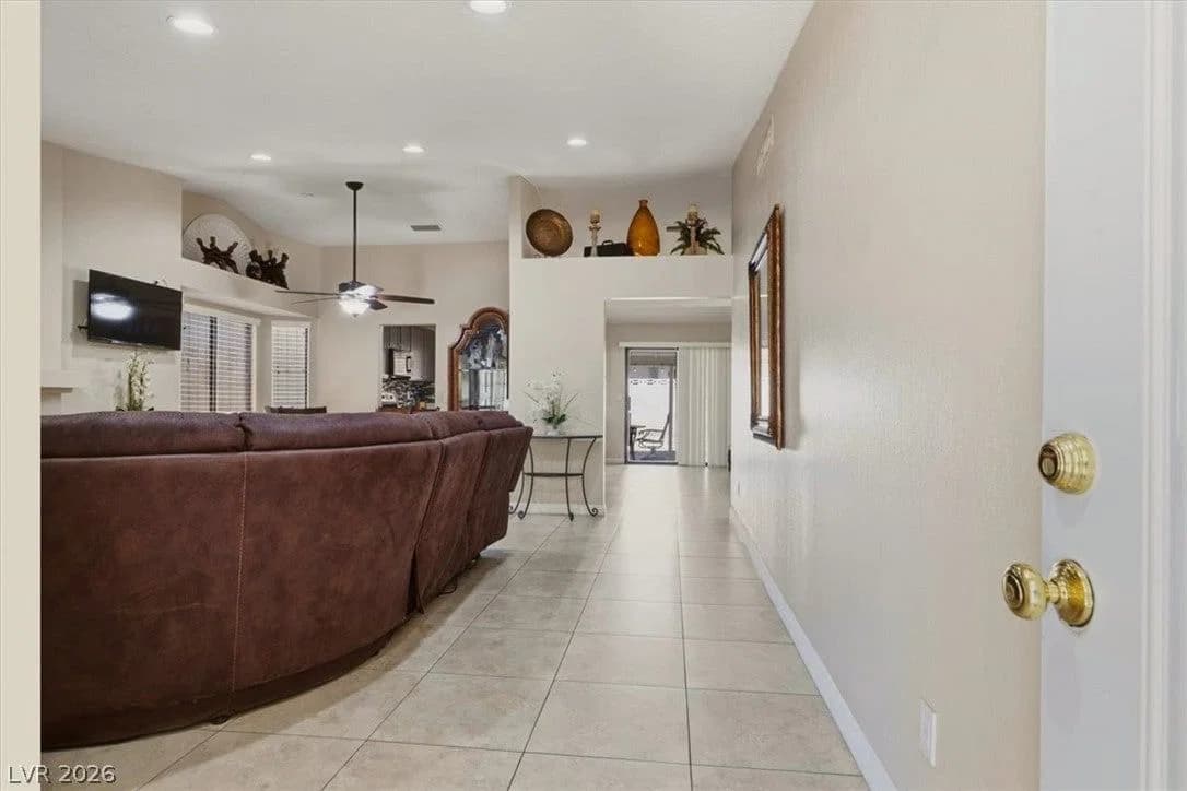 1344 White Drive photo 5