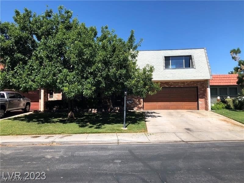 3797 Monument Street photo 5