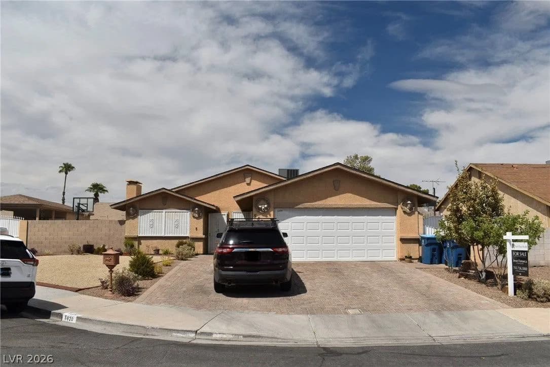 5820 La Jolla Way photo 4