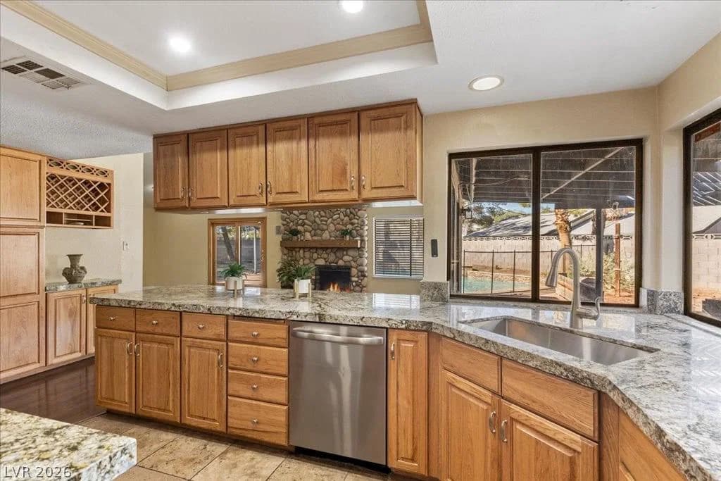 2729 McFall Court photo 4