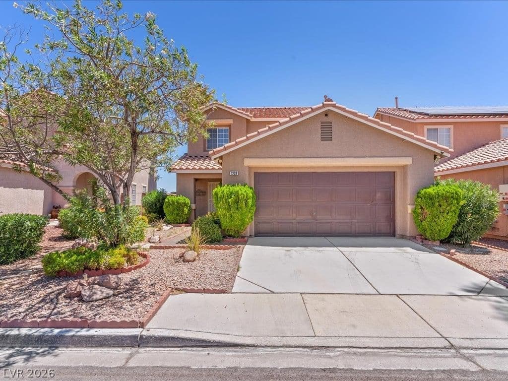 1228 Swanbrooke Drive photo 2