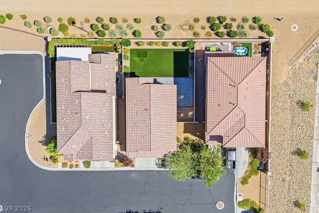7366 Sabula Bay Court photo 3