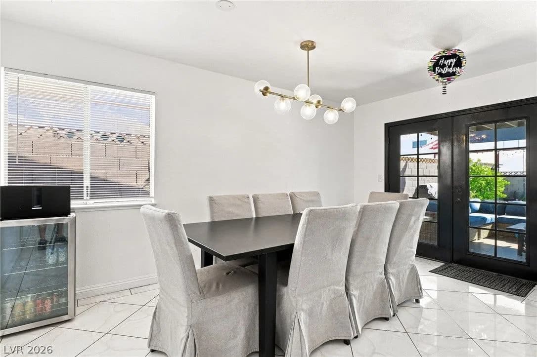 3540 Moraga Drive photo 4
