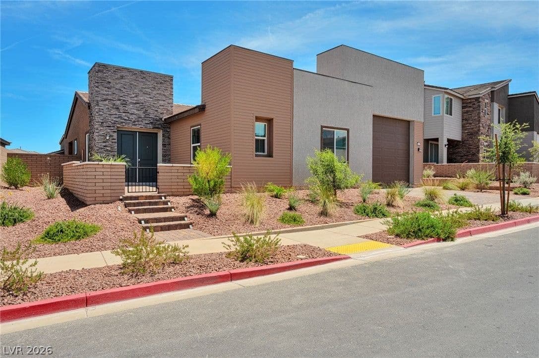 380 Portia Village Drive photo 3